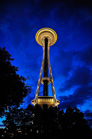 Seattle Space Needle At Dusk