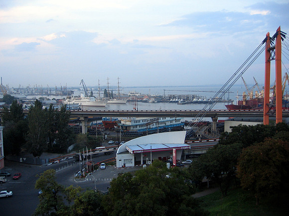 Порт с Тёщиного Моста.