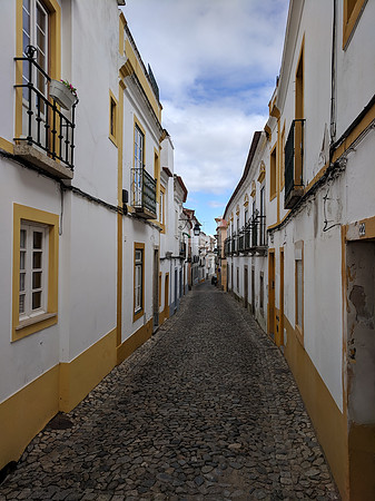 Day 2: Evora