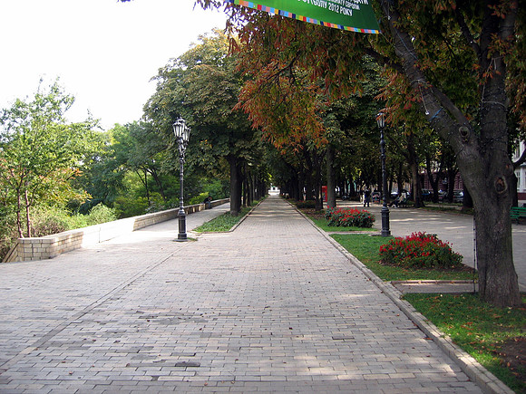 Приморский Бульвар.