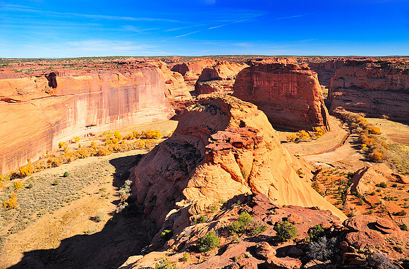 Canyon floor and White House ruins, Canyon de Chelly